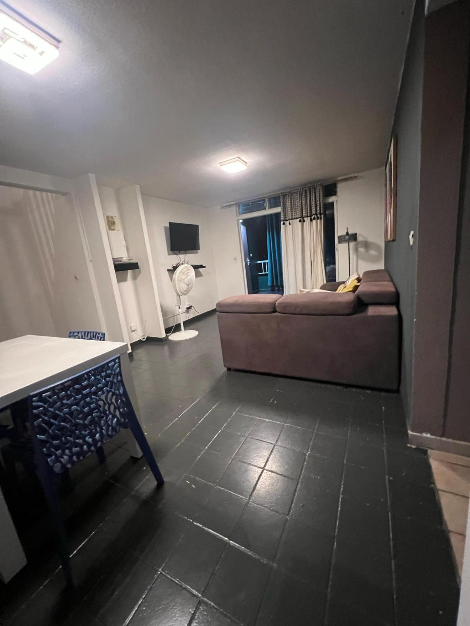 סנט-רוז Appart Spa 20 Min Port Croisiere Et Aeroport מראה חיצוני תמונה